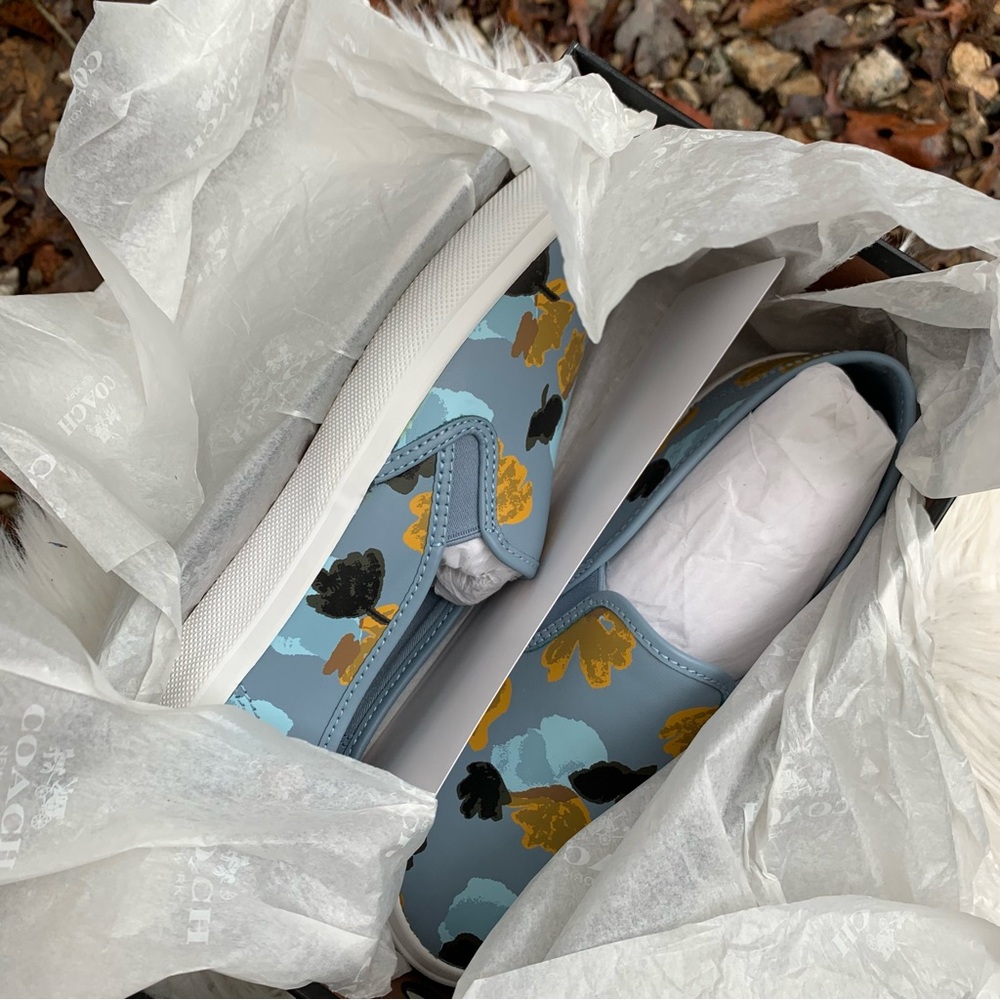 Coach Chrissy Women's Blue Floral Slip-On Sneakers 7.5 - Picture 2 of 3
